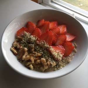 Berries and Cream Oatmeal | Vegan Living by Danielle